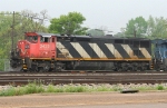 CN 2422